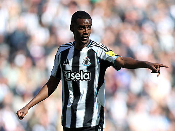 Strategi Keuangan Liverpool di Balik Rencana Transfer Alexander Isak