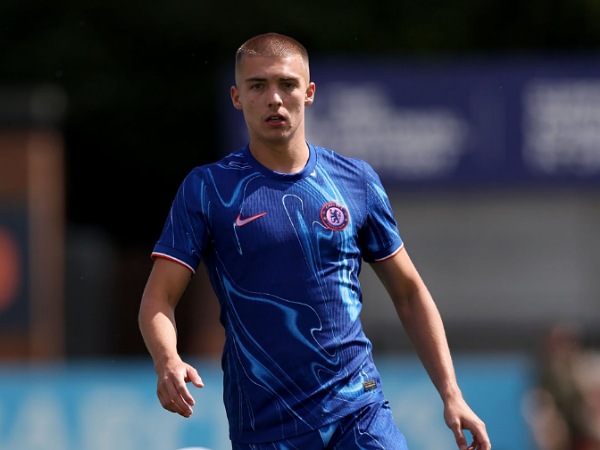 Bek muda Chelsea, Alfie Gilchrist