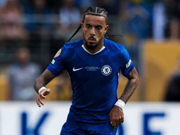 Bek Chelsea, Malo Gusto, masuk radar Bayern Munich