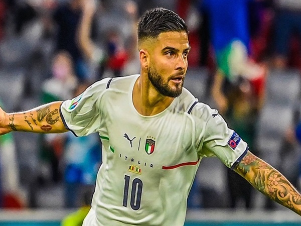 Insigne Tunggu Lazio