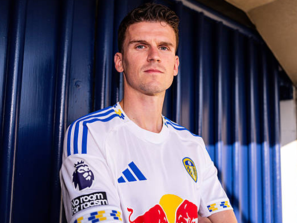 Sam Byram Yakin Bisa Bantu Leeds United Bertahan di Premier League