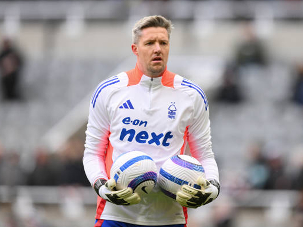 Wayne Hennessey Resmi Gabung Staf Pelatih Kiper Nottingham Forest