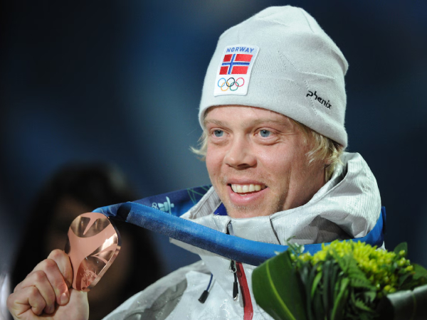 Mewakili Norwegia, Audun Groenvold meraih medali perunggu pada 2010 di Vancouver, menambahkan prestasi Olimpiade ke dalam resume yang sudah mengesankan. (Foto: AP)