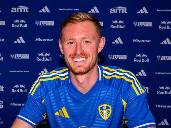 Sean Longstaff resmi bergabung dengan Leeds United