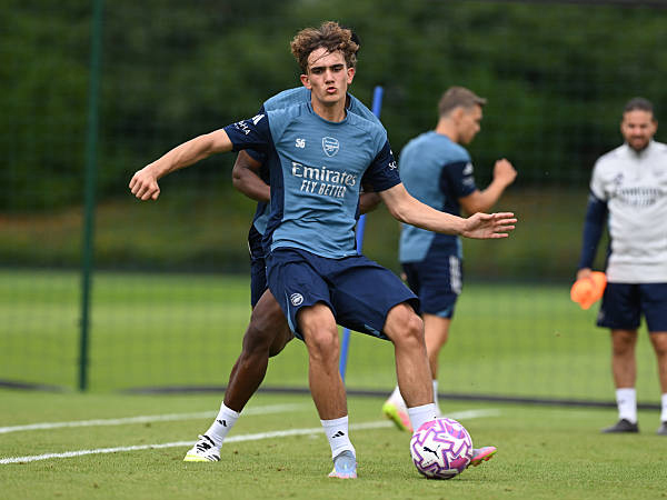 Baru 15 Tahun, Max Dowman dan Marli Salmon Sudah Ikut Tur Pramusim Arsenal