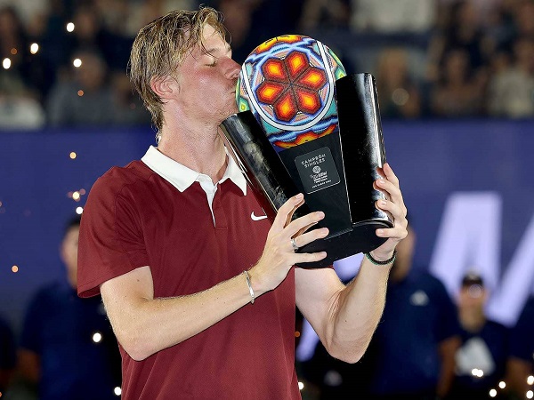 Denis Shapovalov Selesaikan Pekan Sempurna Dengan Sabet Gelar Di Los Cabos