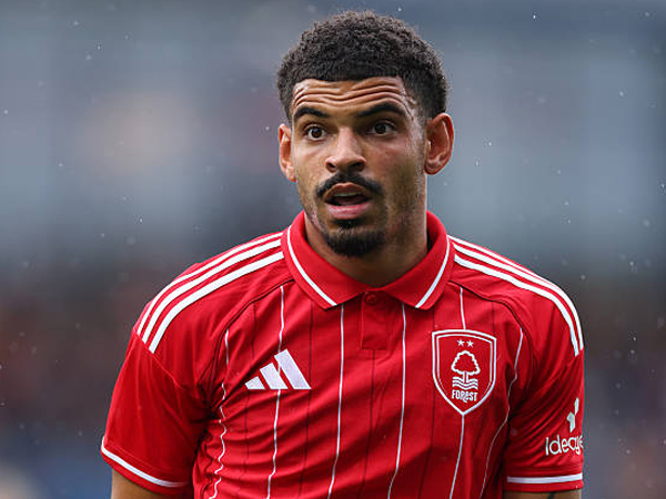 Diterpa Isu Transfer, Morgan Gibbs-White Profesional Bela Nottingham Forest