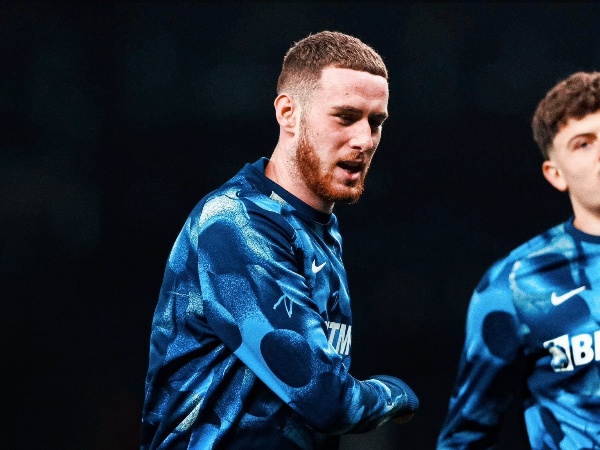 Defender Tottenham