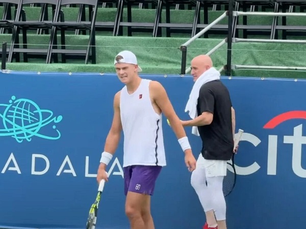 Holger Rune Harapkan Bimbingan Dari Andre Agassi Jelang US Open