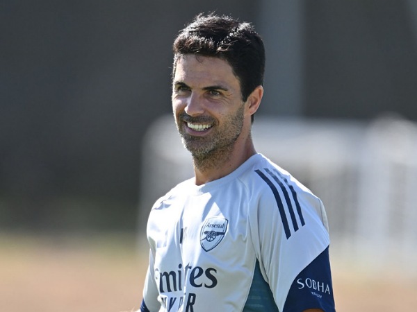 Manajer Arsenal, Mikel Arteta