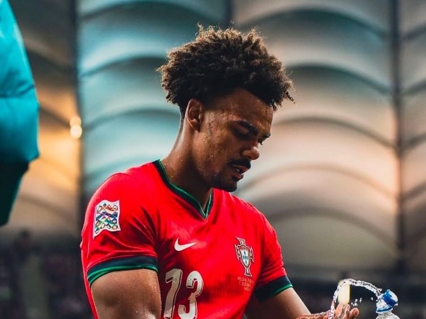 Veiga sepakat gabung Atletico Madrid