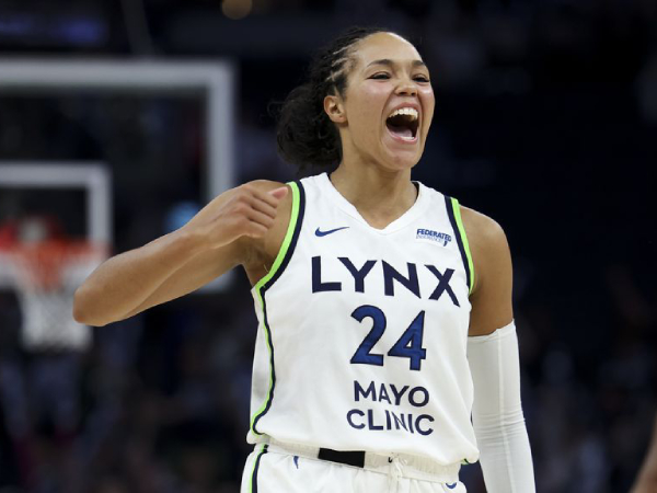 Napheesa Collier dari Minnesota Lynx. (Foto: AP)