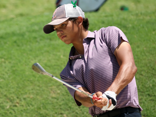 Total skor Charlie Woods setelah dua hari sebesar 14 di atas par (155), jauh di luar batas cut 3 di atas par. (Foto: Golf Digest)