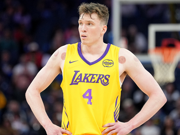 Pamor Dalton Knecht menurun drastis usai gagal unjuk gigi di NBA Summer League 2025.