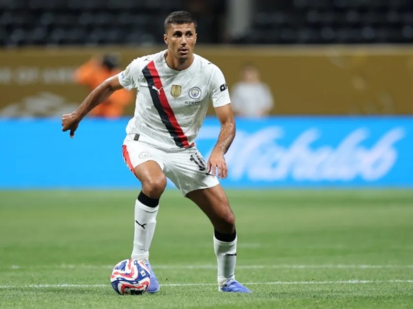Real Madrid Bantah Spekulasi Akan Merekrut Rodri