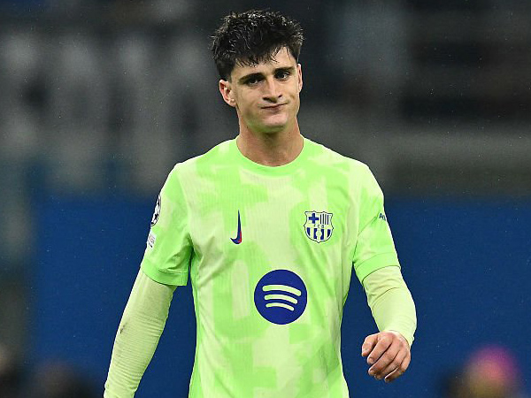 Pau Victor.