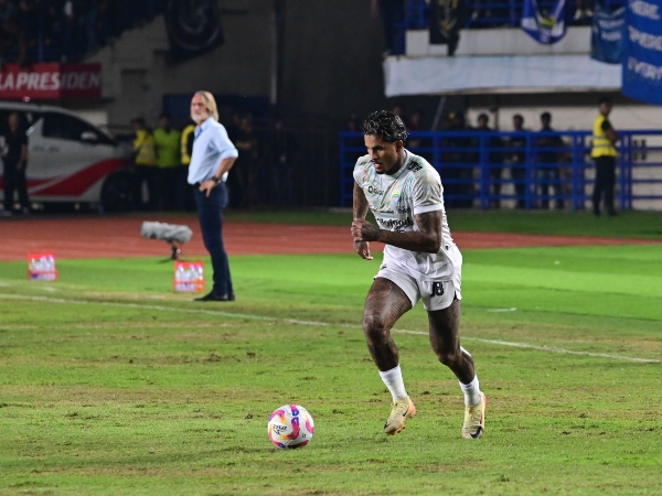 Striker Persib, Ramon Tanque