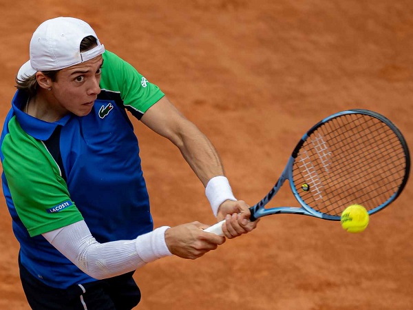 Arthur Cazaux Tembus Final Turnamen ATP Pertama Dalam Kariernya Di Kitzbuhel