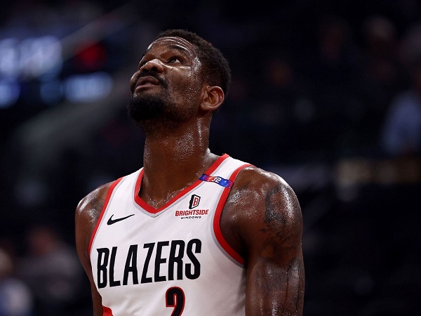 Deandre Ayton tertantang buktikan diri bersama Lakers.