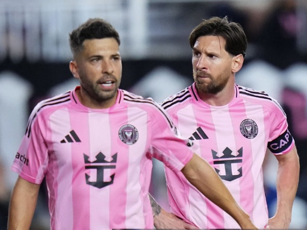 Jordi Alba dan Lionel Messi, dua pemain Inter Miami