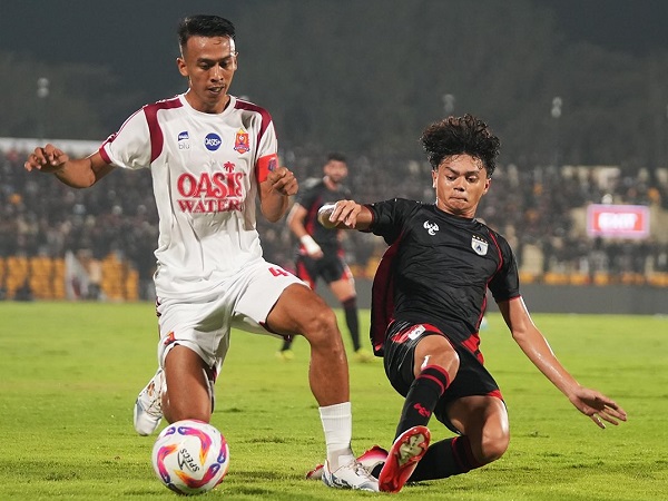 Laga uji coba Persijap Jepara kontra Persipura Jayapura