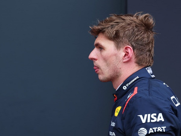 Max Verstappen kesal karena start GP Belgia yang harus ditunda.