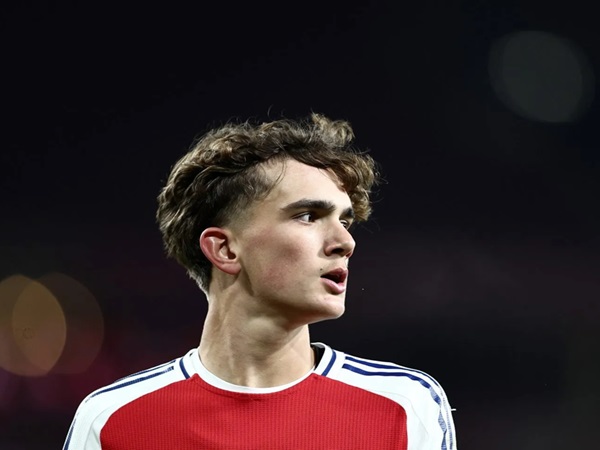 Real Madrid Bidik Gelandang Berbakat Milik Arsenal