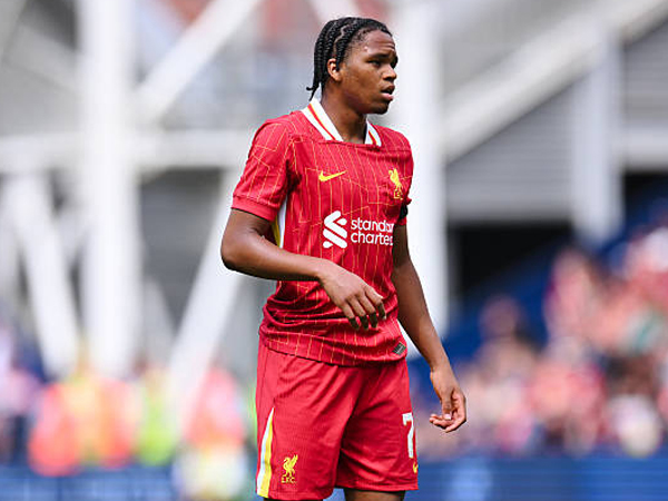 Rio Ngumoha Jadi Opsi Internal Liverpool Gantikan Luis Diaz