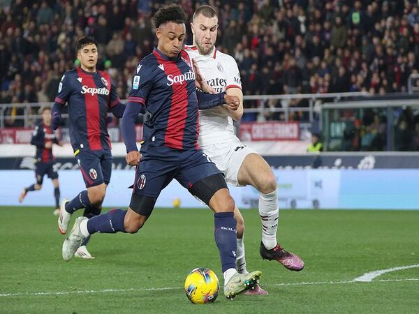 Nottingham Forest dilaporkan telah berhasil mendapatkan tanda tangan Dan Ndoye dari Bologna dan harus memecahkan rekor transfer klub untuk merekrut winger asal Swiss / via Getty Images