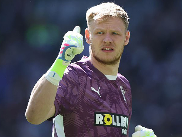 Aaron Ramsdale.