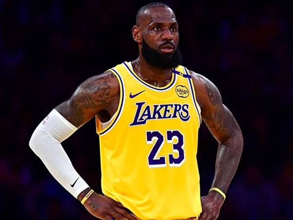 LeBron James Diprediksi Tidak Akan Tinggalkan Lakers