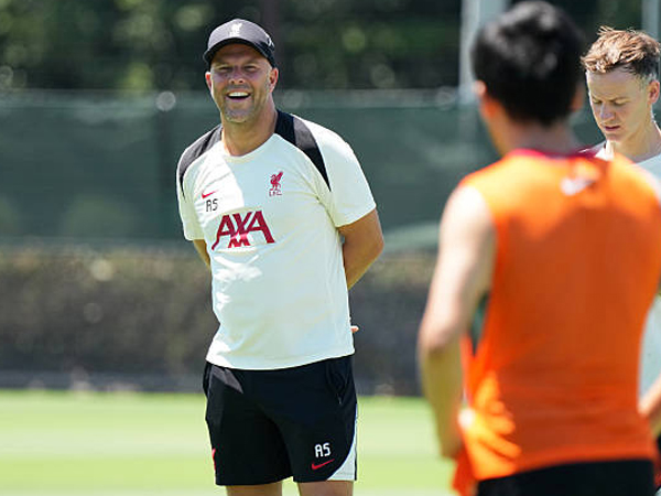 Bukan Belanja Sembarangan, Arne Slot Ungkap Filosofi Transfer Liverpool