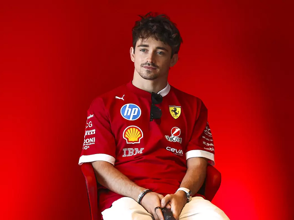 Charles Leclerc senang dengan keputusan Ferrari perpanjang kontrak Fred Vasseur.