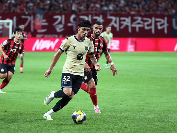 Hansi Flick Puas dengan Perkembangan Hector Fort