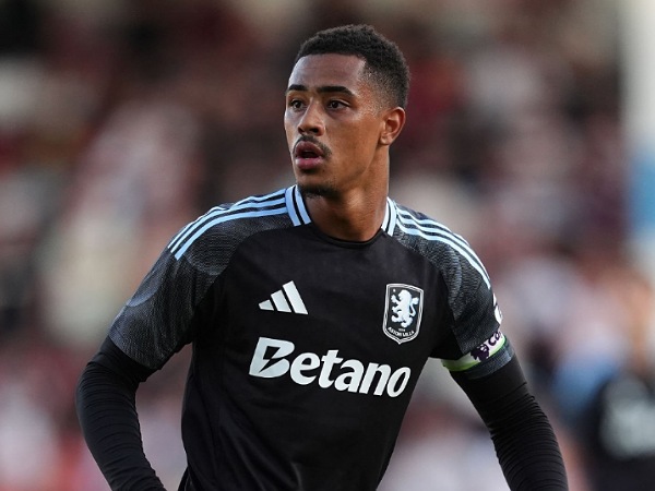 Gelandang Aston Villa, Jacob Ramsey