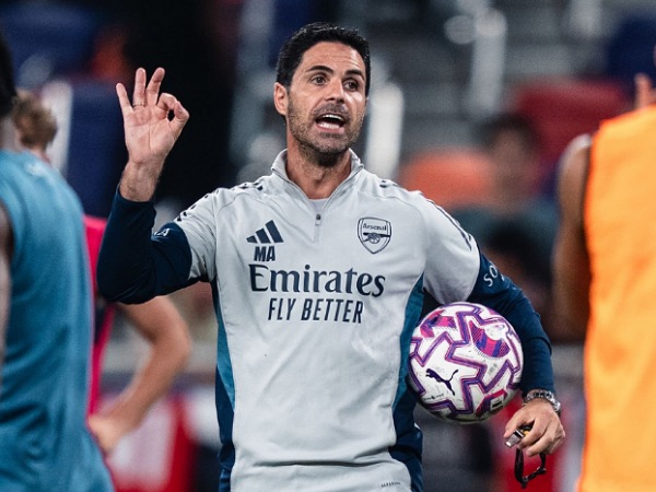 Manajer Arsenal, Mikel Arteta