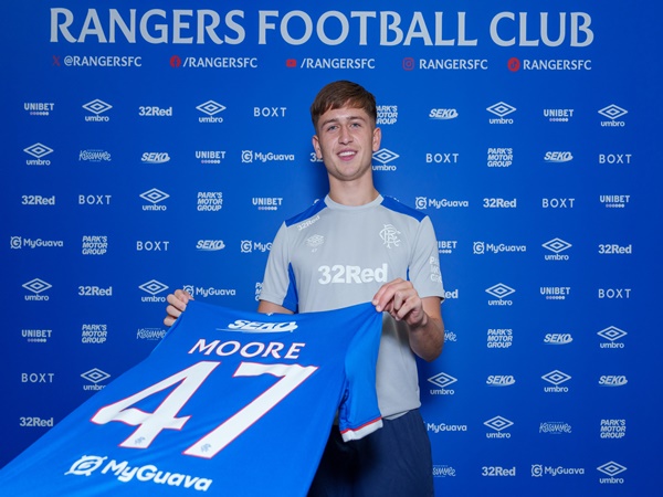 Tottenham resmi lepas Mikey Moore