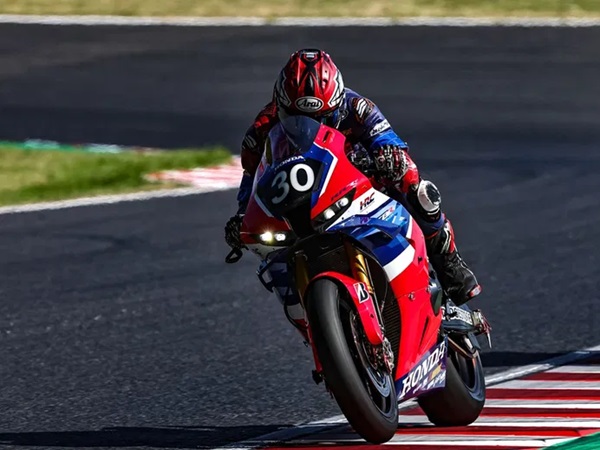 Johann Zarco Meraih Kemenangan Memujai di Suzuka 8 Hours