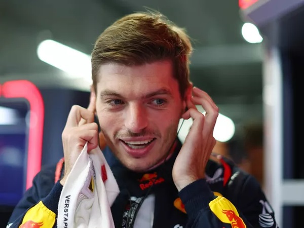 Max Verstappen tak Tahu Kenapa Mobil Red Bull Melempem