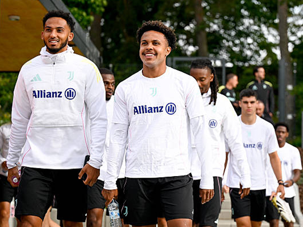 Jelang Laga Uji Coba Kontra Dortmund, Juventus Uji Dua Formasi