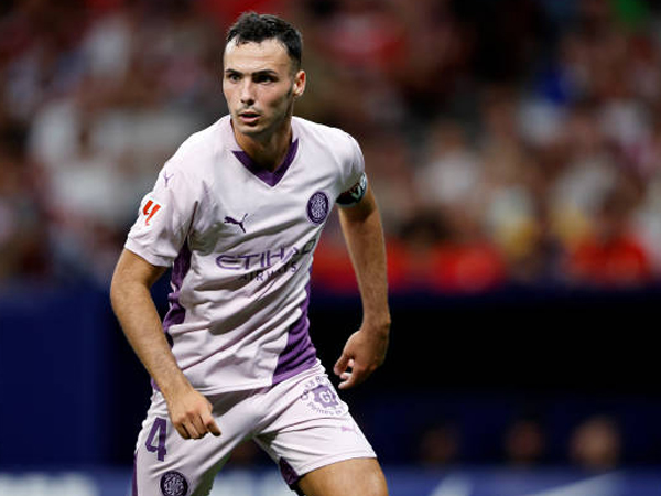 Juventus Butuh Bek Sayap Baru, Arnau Martinez Masuk Radar