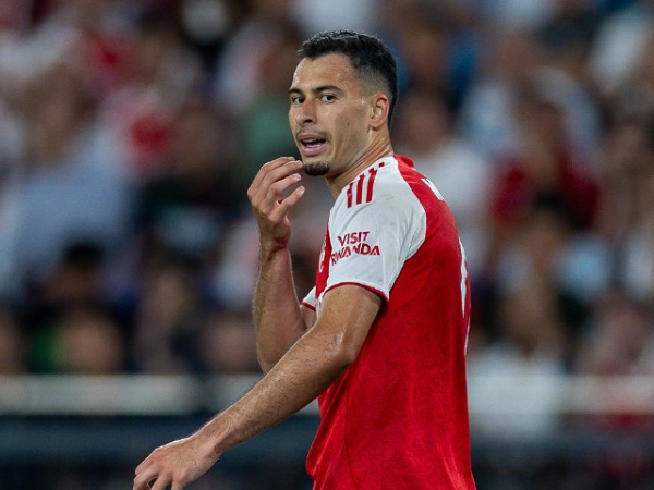 Manajer Arsenal, Mikel Arteta, diminta datangkan pemain yang lebih baik dari Gabriel Martinelli