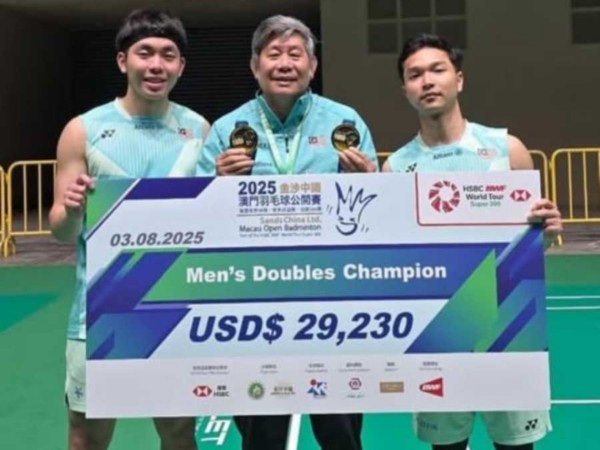Wan Arif/Roy King Kampiun Ganda Putra Macau Open 2025