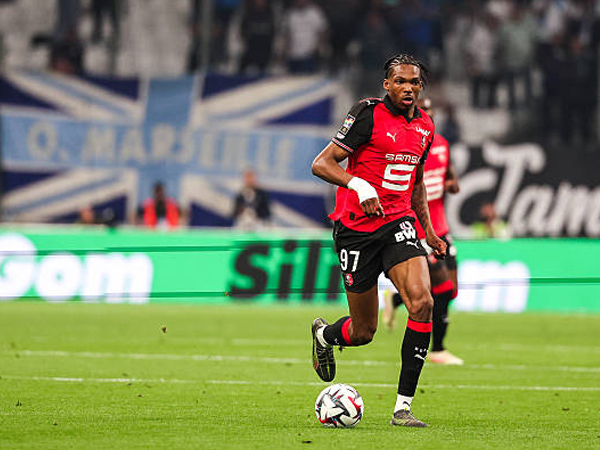 Demi Bertahan di Rennes, Jeremy Jacquet Putuskan Tolak Arsenal
