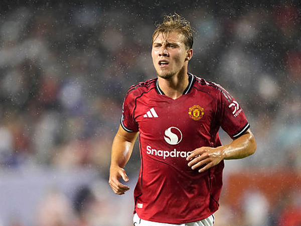 Leipzig Ingin Pinjam Rasmus Hojlund, Benjamin Sesko ke Manchester United?