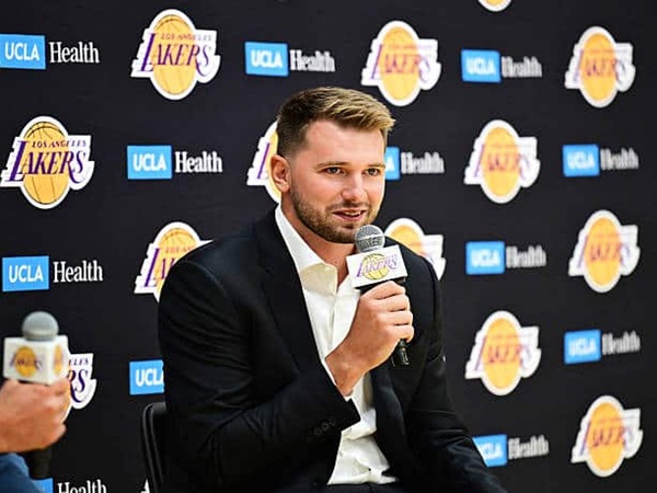 Luka Doncic Ingin Pensiunkan Jerseynya di Kandang Lakers