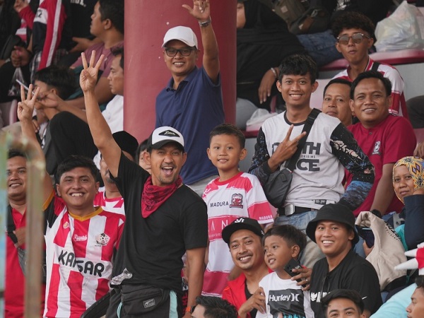 Suporter Madura United