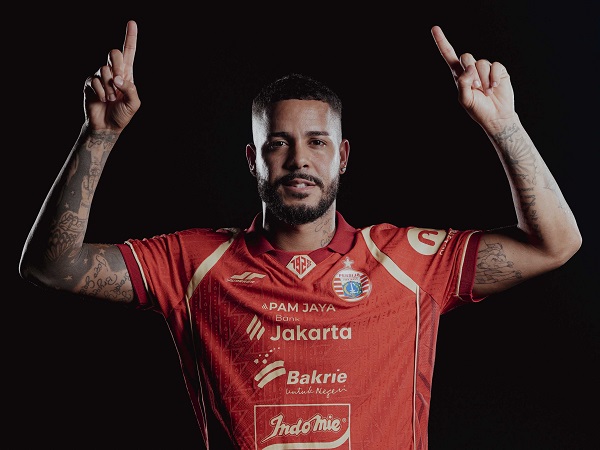 Rekrutan anyar Persija Jakarta, Maxwell Souza
