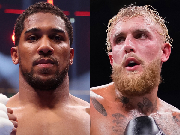 Anthony Joshua (kiri) dan Jake Paul. (Foto: Fight TV)