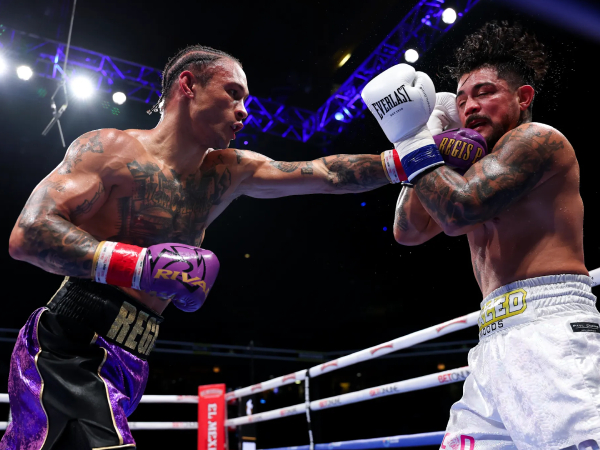 Regis Prograis (kiri) dan Joseph “JoJo” Diaz. (Foto: Fight TV)